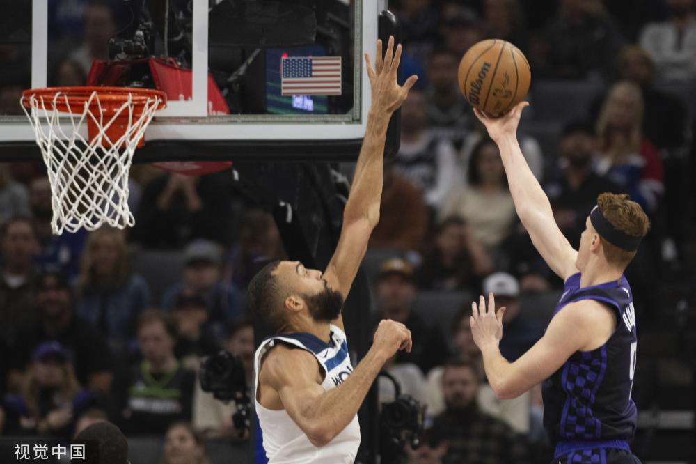 现了他个人 现了他个人