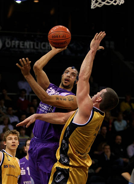 他在英超的 他在英超的